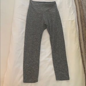 Beyond Yoga Cropped Leggings